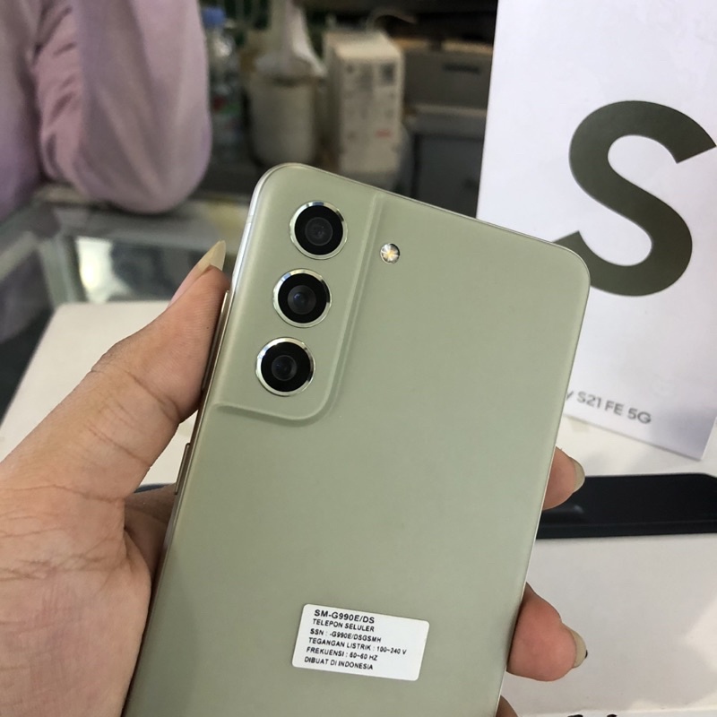 Samsung Galaxy S21 FE 5G 8/256gb Second Garansi Resmi