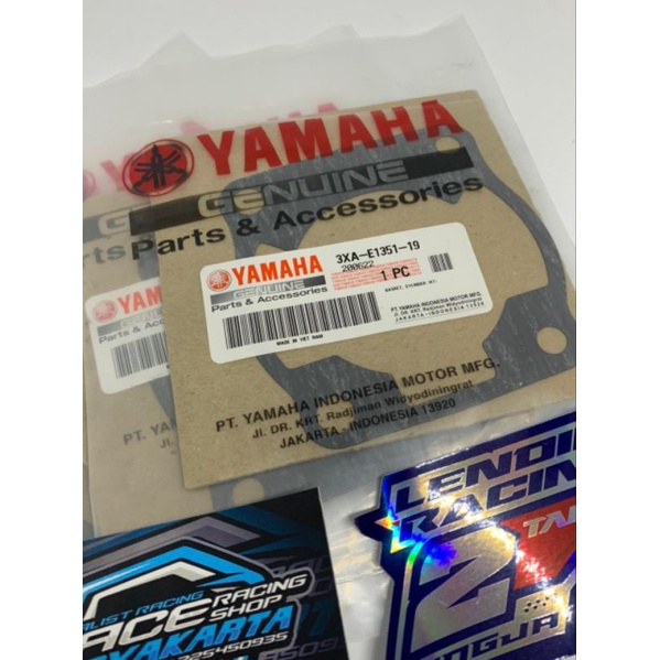 Paking Boring Bawah Fiz r Original Yamaha Free Sticker