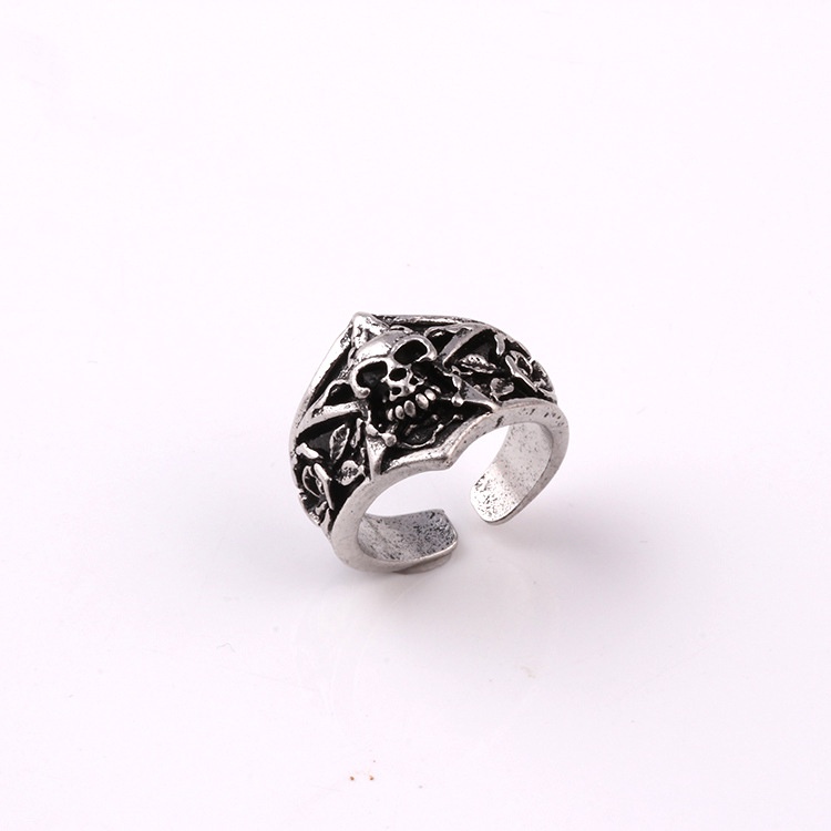 Cincin Bahan Alloy Motif Tengkorak Gaya vintage Untuk Pria
