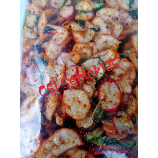 

seblak kurupuk bawang bantat pedas daun Jeruk 500grm