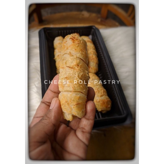 

cheese roll pastry keju stik dalam lilitan kulit pastry