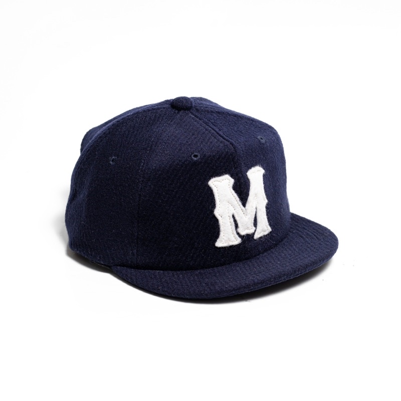 MARQUE VARSITY CAP - Topi Vintage Berbahan Wool, dengan Leather Buckle Strap