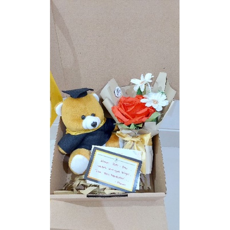 Paket Wisuda Magelang Murah || Hampers Graduation Buket Bunga Boneka Coklat Pocky || Bucket Hadiah K