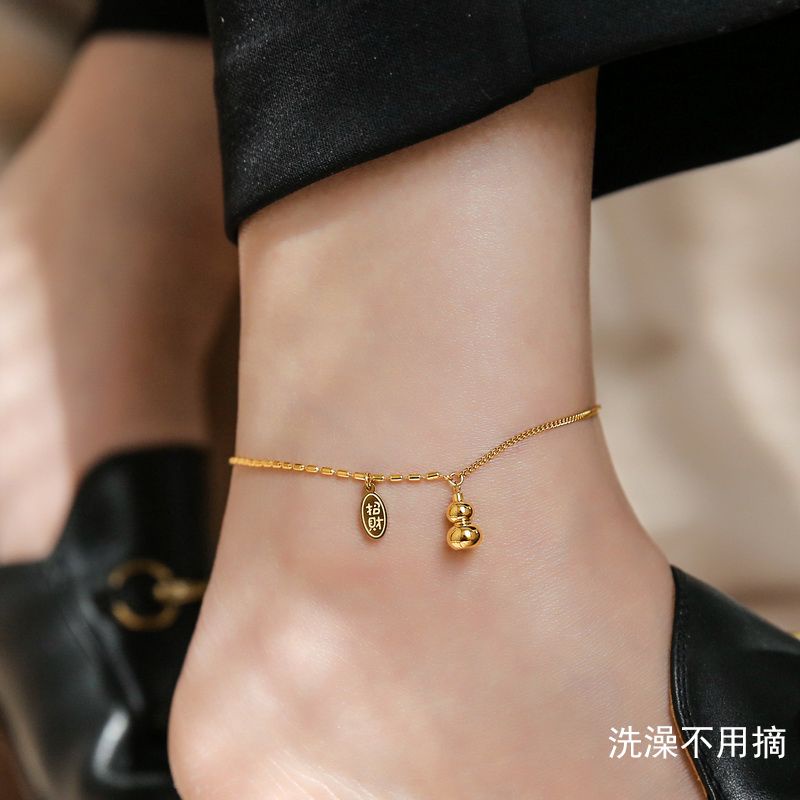 Gelang kaki labu gaya Cina sederhana wanita musim panas baru rantai kaki ceruk ringan mewah high-end rasa rantai pergelangan kaki baja titanium tidak pudar