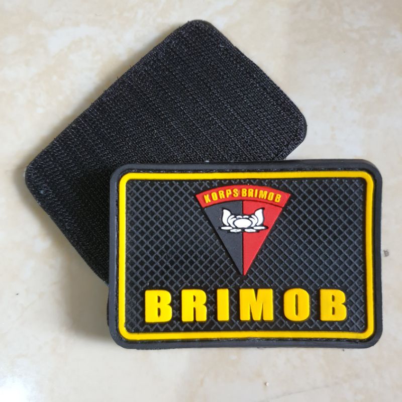 patch rubber logo korps brimob kotak lis kuning / polisi / polri / police / tempelan emblem karet velcro