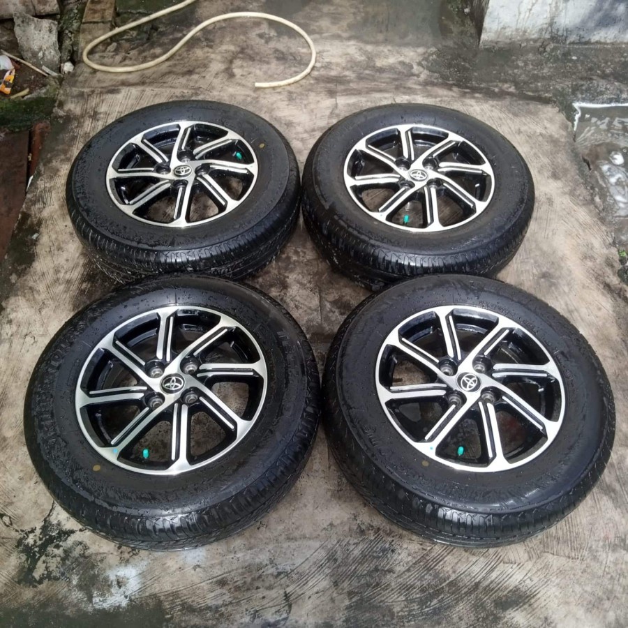 Velg Mobil ORI Standart Calya Ring 14 + Ban 175 65 Ring 14
