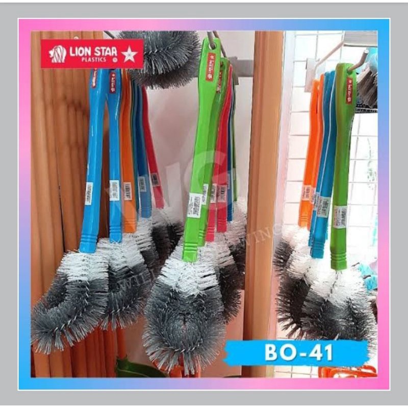 SIKAT WC LION STAR NO.131/LIVINA TOILET BRUSH BO-41