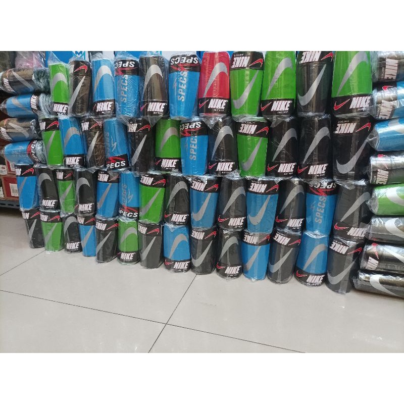 deker futsal ortuseight bola lutut komplit warna murah hitam shinguard