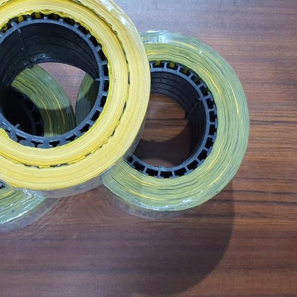 

police line 3x300 dilarang melintas/ baricade tape bertulisan