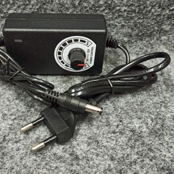 Adaptor 3-12V DC 2A Variable