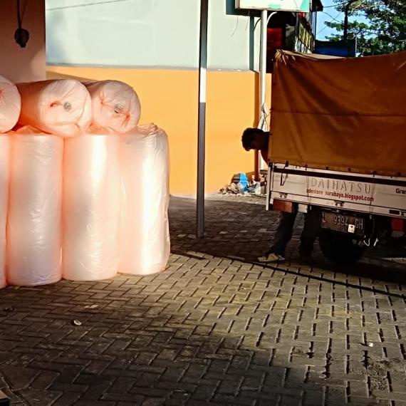 

PLASTIK BUBBLE / BUBBLE WRAP / PLASTIK GELEMBUNG 1,25 m X 50 m - 2.6kg B.Orange