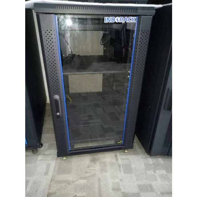 Standing Close Rack 19Inch 20U Depth 900Mm/Indorack Rak Server 20U