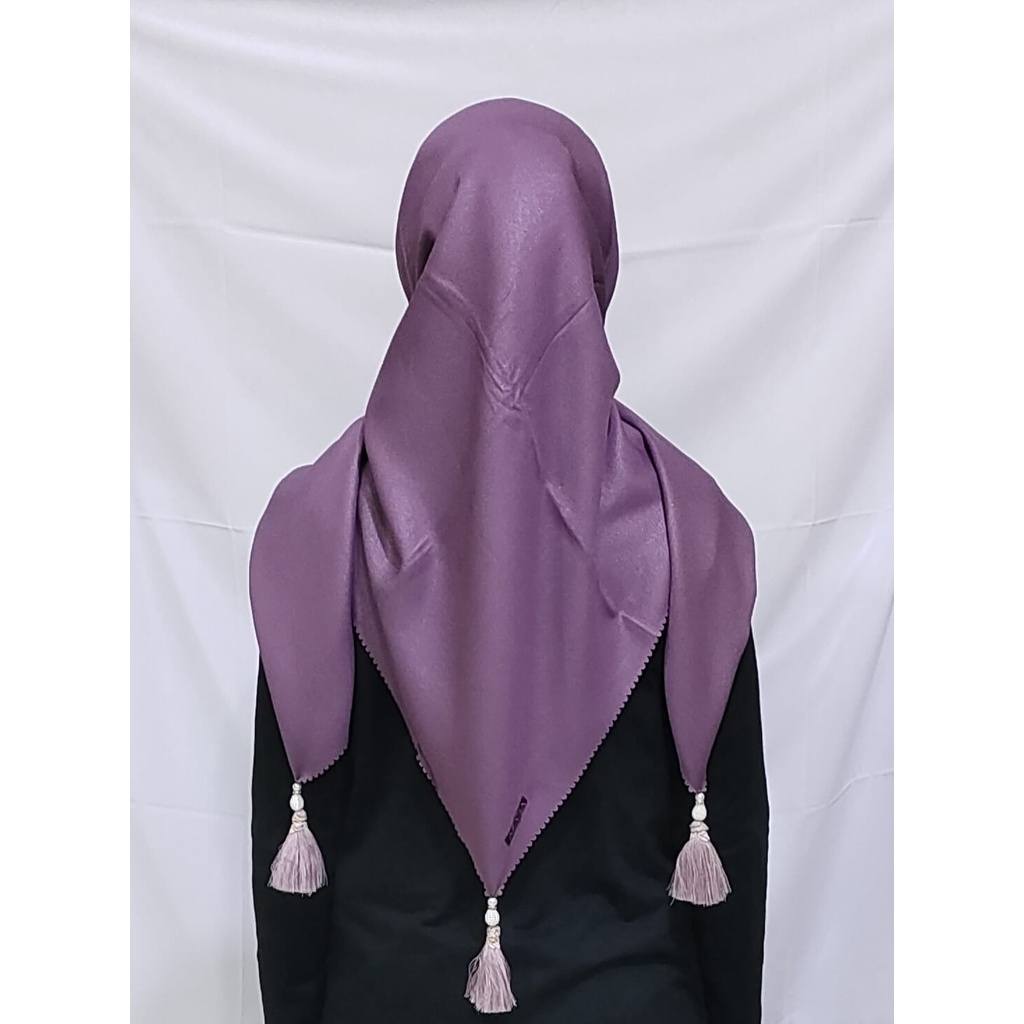 Hijab Sinar Azara Pompom Lc / Shinar Glamor Tassel / Segi Empat Glitter Jambul Mewah