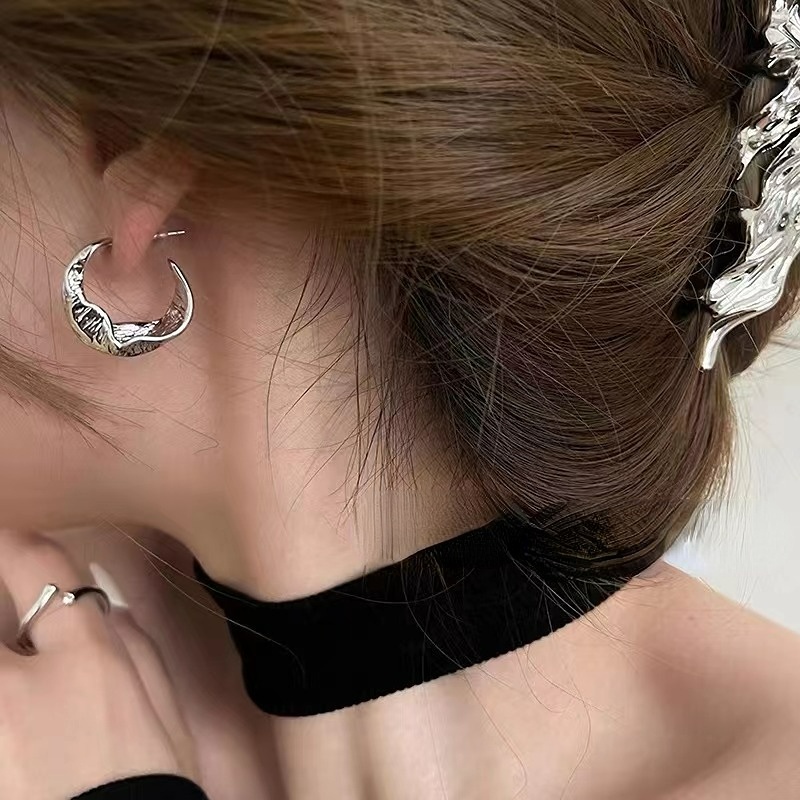 Anting Stud Bahan 925 Silver Plated Logam Gaya Korea Untuk Wanita