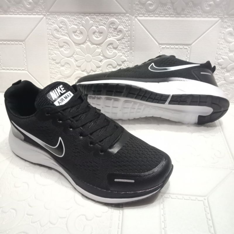 SALE Sepatu Sport Nike/Sepatu Sport Pria/Merek Nike