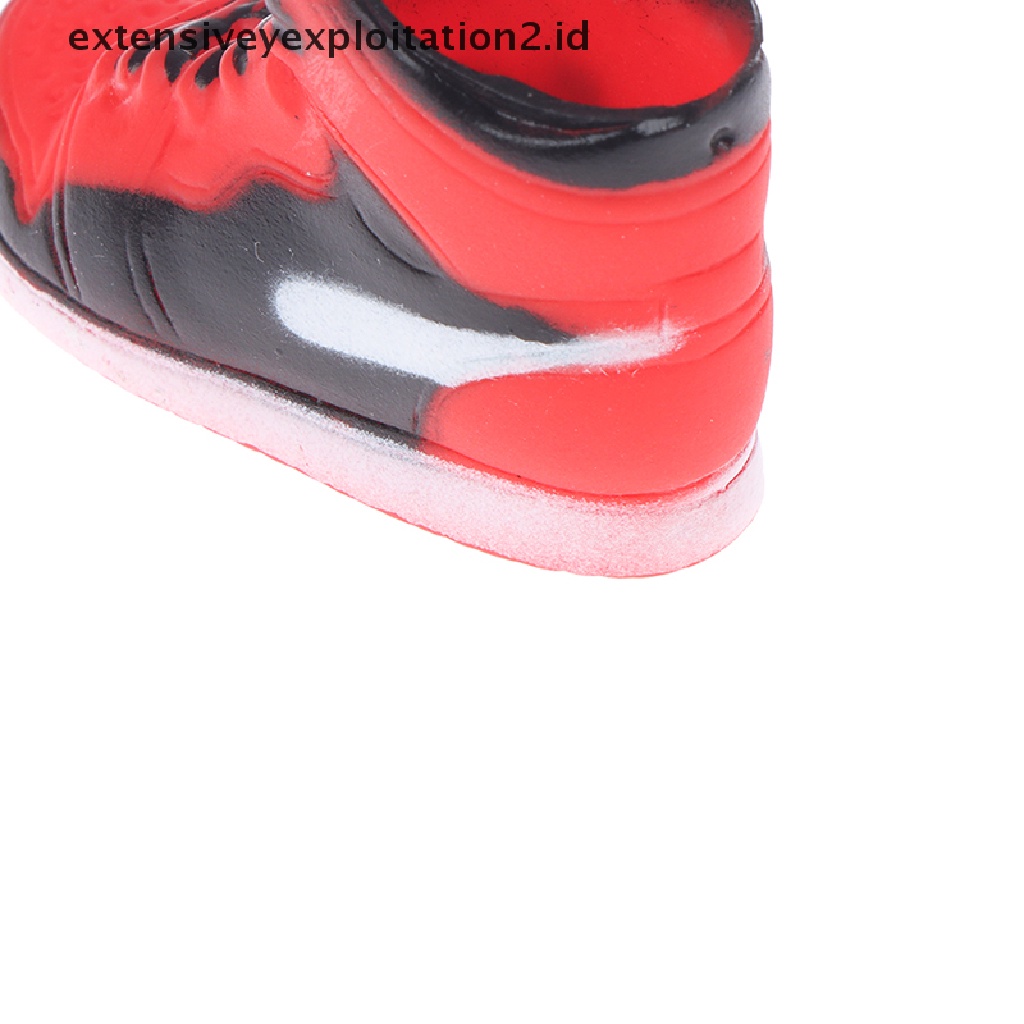 Ornamen Sepatu Basket / Sepak Bola mini Untuk Dekorasi Kue