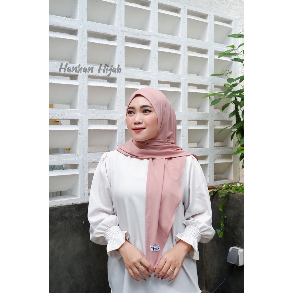 HIJAB INSTAN SEGITIGA OVAL JERSEY