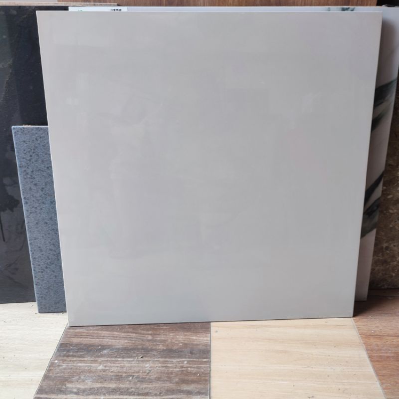 granit lantai 60x60 crem polos ceranosa