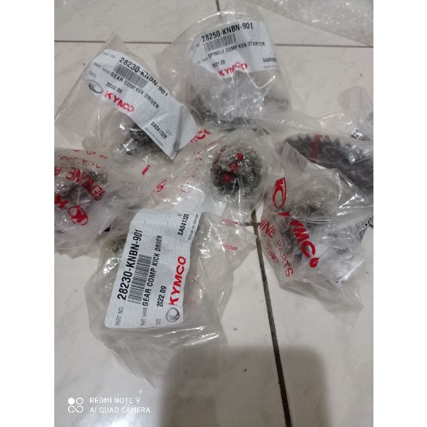 Gigi Nanas Kymco Set 1/2 Bulan