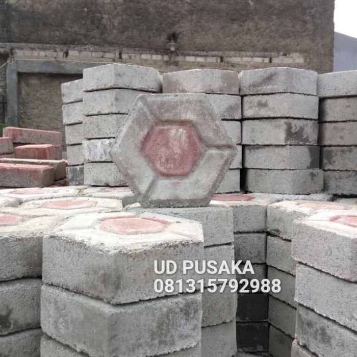 PAVING BLOCK CONBLOCK ANTIK SEGI MERAH