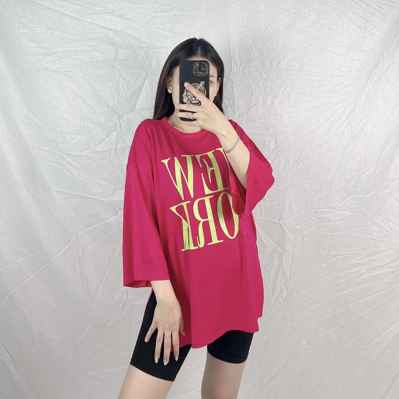 Kaos Oversize Jumbo Slit Samping N Y Lengan 7/8