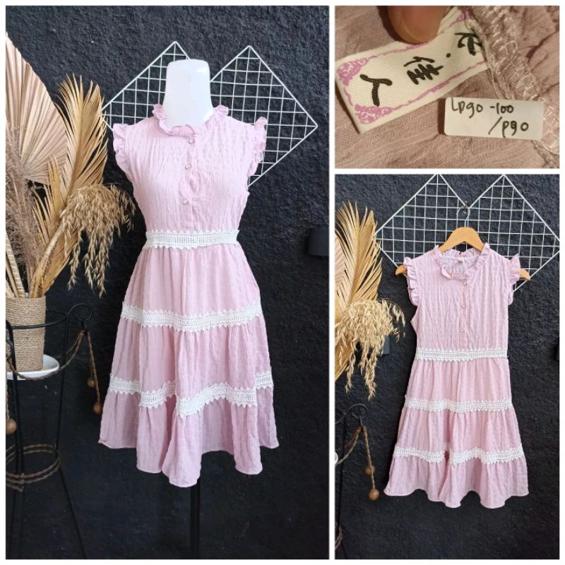 pink susun renda dress