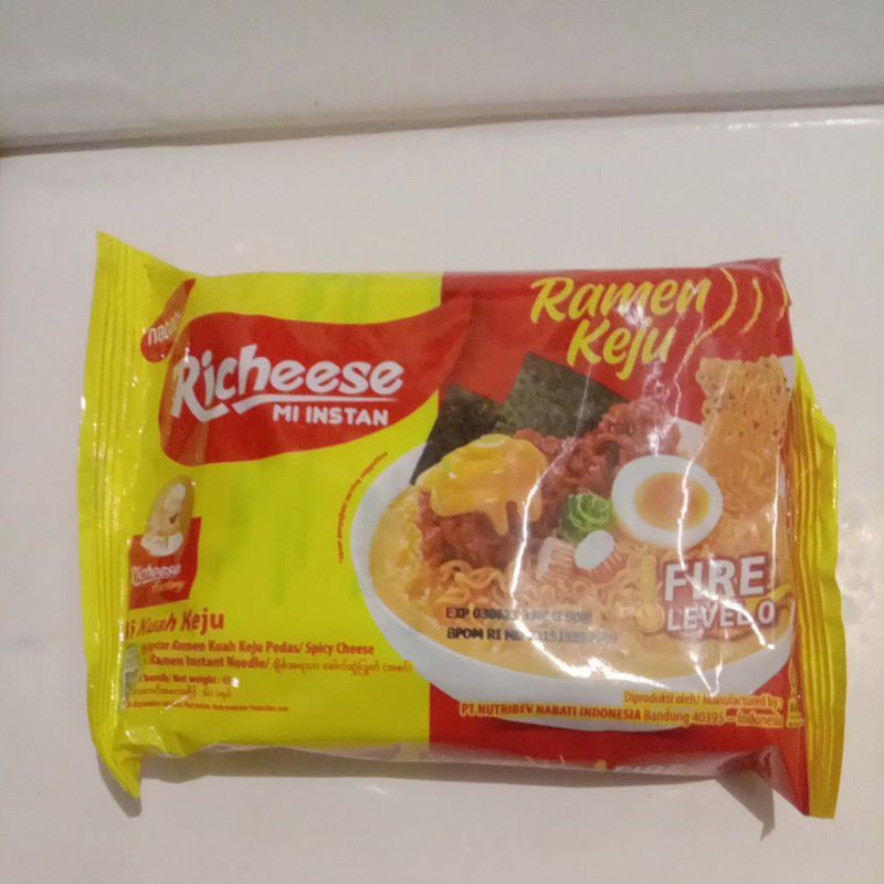 mie instan richeese