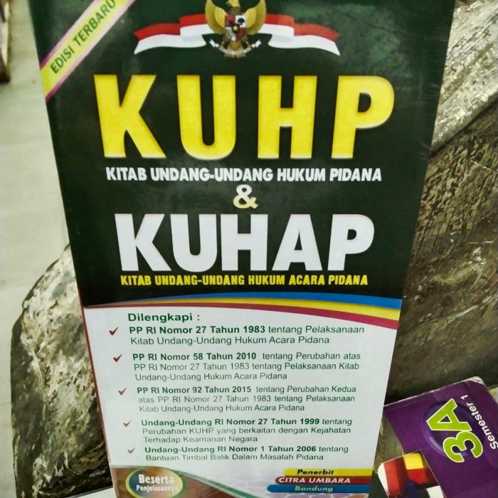 Buku Pidana Kuhap Kitab Undang Undang Hukum Acara Pidana Dan Kuhp Citra Umbara