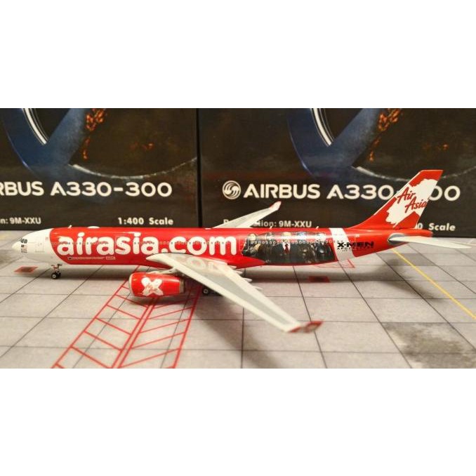 Diecast Pesawat Air Asia X Malaysia A330-300 9M-Xxu Phoenix 1:400