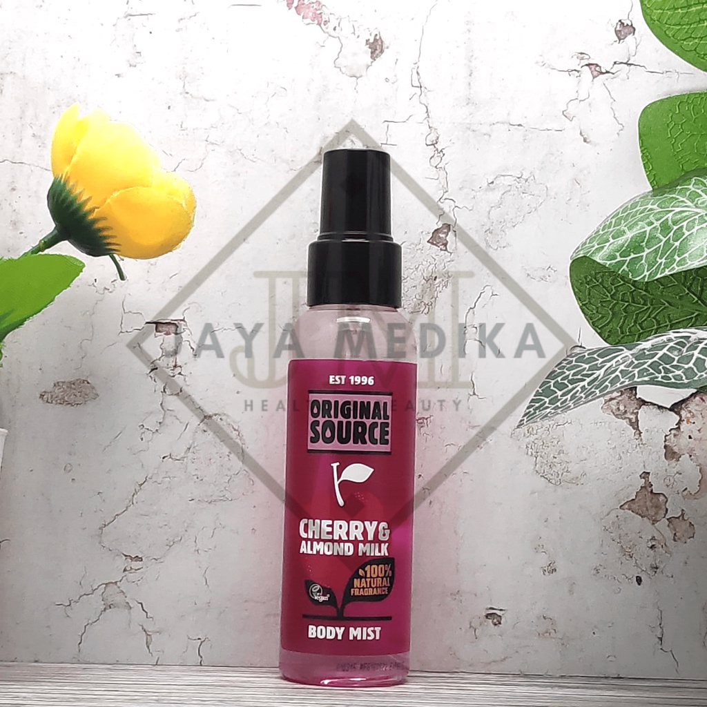 Original Body Mist Cherry &amp; Almond Milk 100 ml
