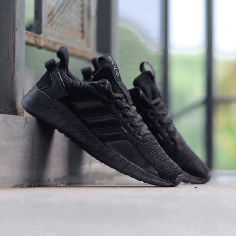 Adidas Questar Ride &quot;All Black&quot;