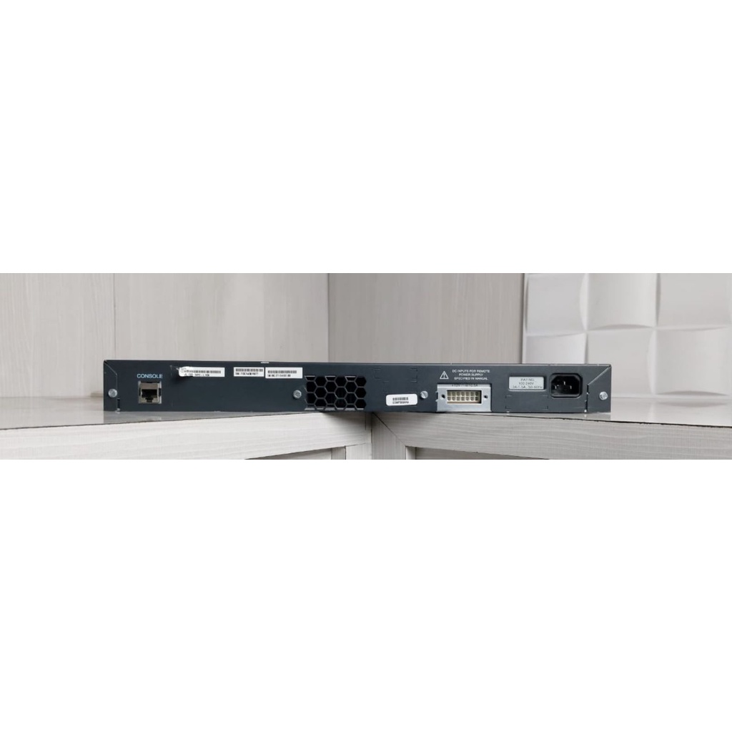 Cisco Catalyst 2960G seriesWS-C2960G-24TC-L V06