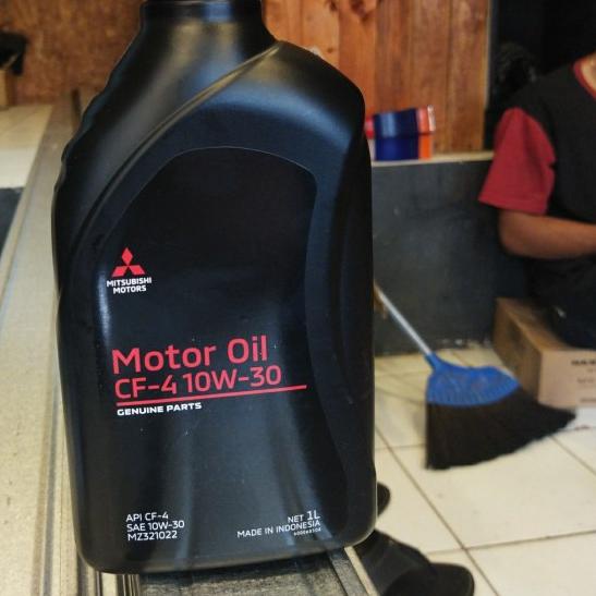 Oli mitsubishi 10w-30 - Botol Baru