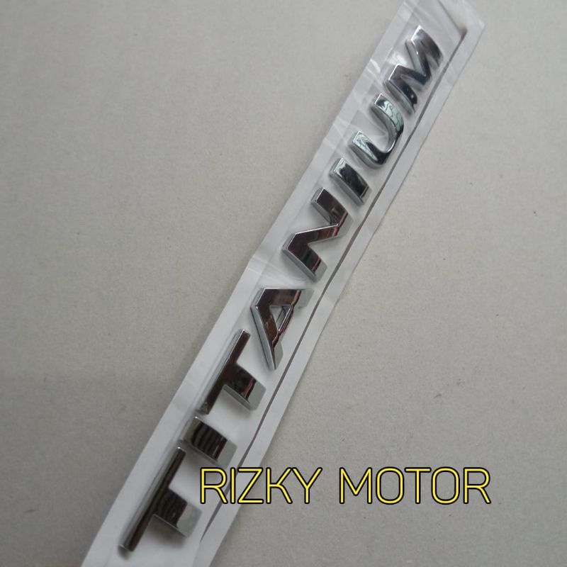 Emblem Logo TITANIUM Ford Ecosport Trend Titanium