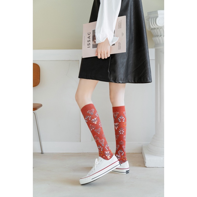 Kaos Kaki Selutut Motif Stripe Pelangi  Printing Wanita Premium Import Quality