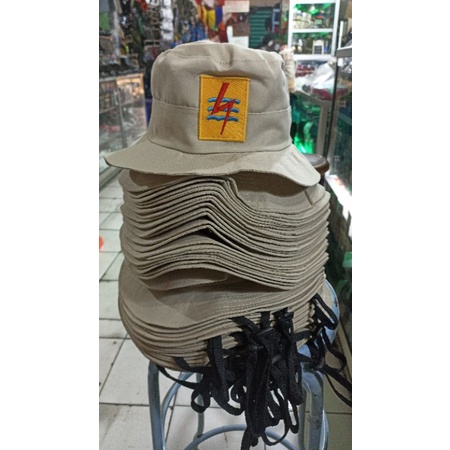 topi PLN