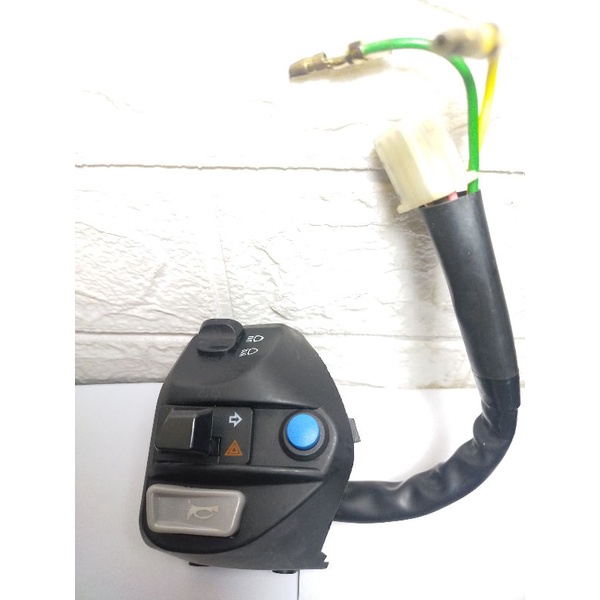 saklar kiri sen Hazard,lampu dim warna Mio sporty,Mio m3,Mio j,jupiter MX xeon GT 125,Mio z,mio s