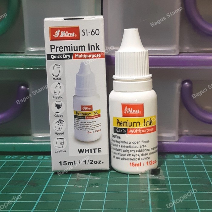 

Tinta Stempel Permanent Putih / Premium / Tahan Air Shiny Putih