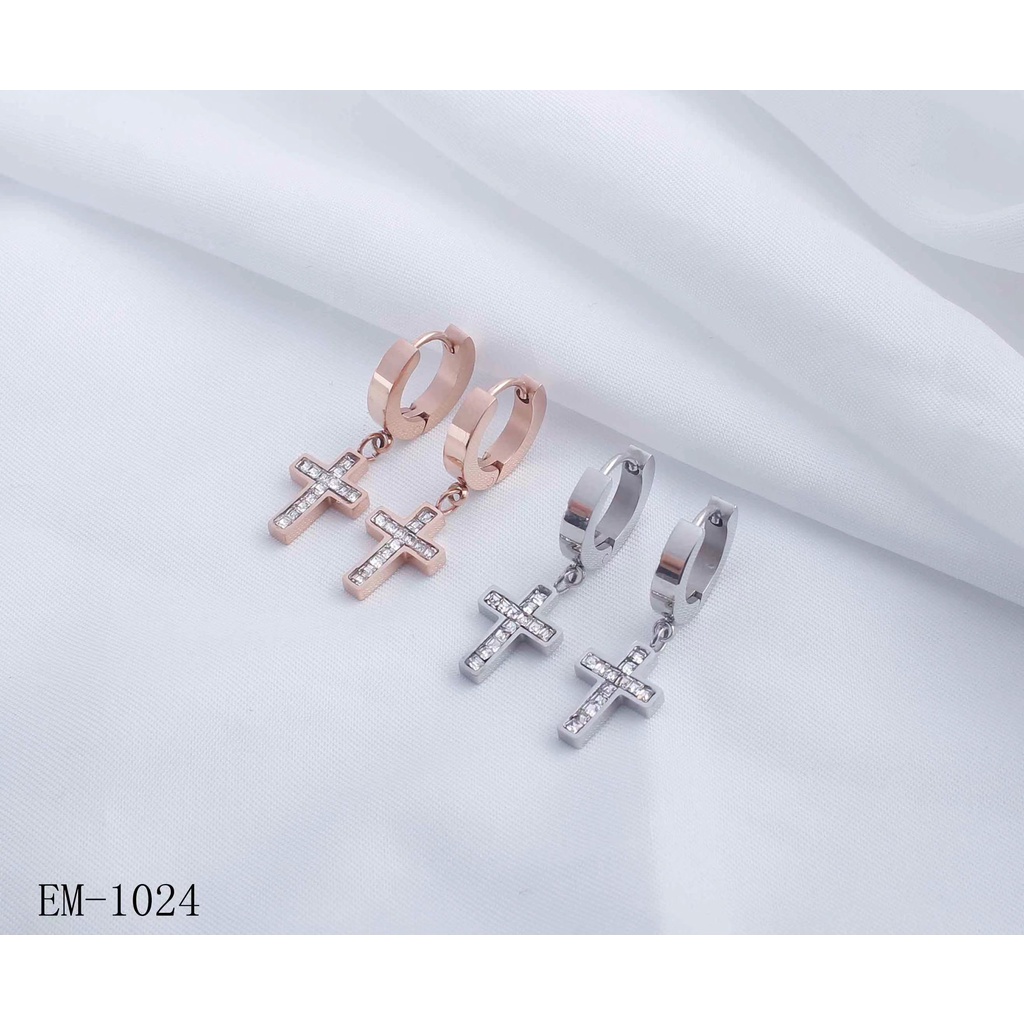 Anting Salib Permat Perhiasan Titanium 1024