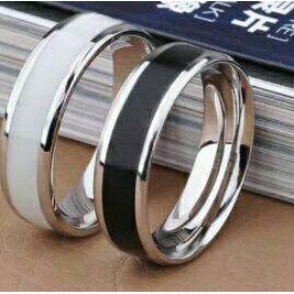 Cincin Couple Titanium Putih Hitam, Free Ukir nama