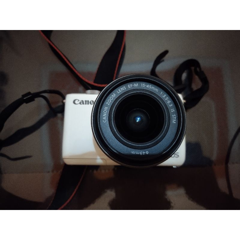 kamera Canon EOS M10