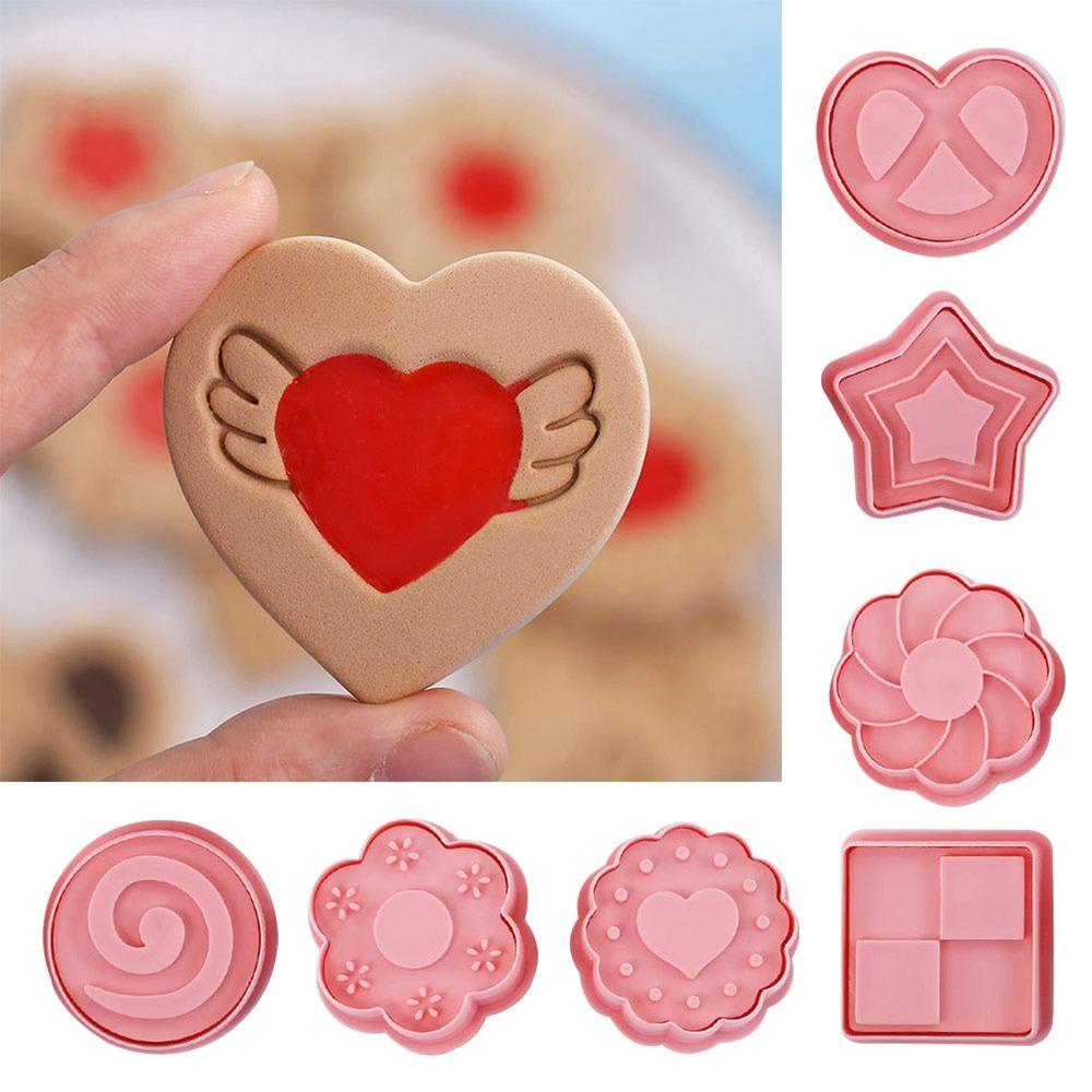 Solighter 8pcs/set Hari Valentine DIY Alat Kue Cinta Hati Bunga Mawar Cetakan Kue Plunger 3D Cookie Cutter