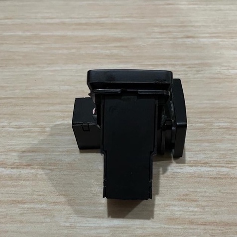 Switch Saklar Tombol Lampu Kabut Foglamp Mobil Grandmax Luxio Terios