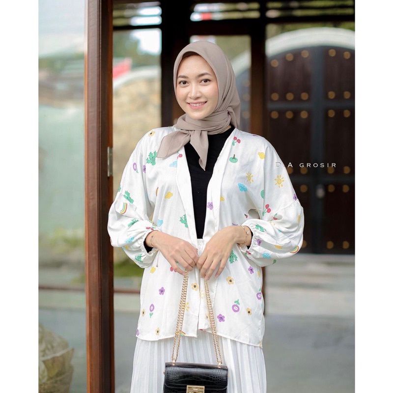 KIYOWO OUTER WANITA CUTE