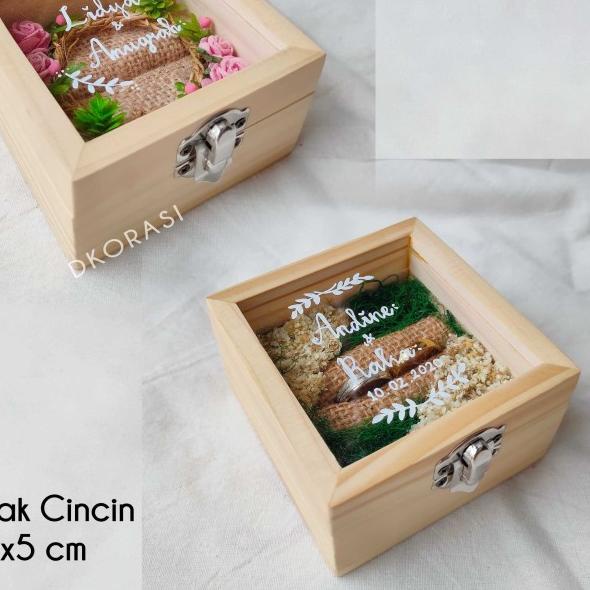

Kotak cincin kayu jati belanda akrilik + print nama + bantalan cincin