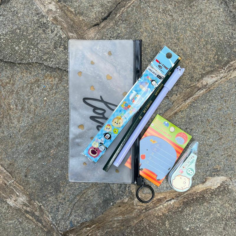 

PAKET ALAT TULIS 6IN1 | STATIONARY KIT | ALAT TULIS LUCU | HAMPERS STATIONARY | GIFT BOOK | KADO ALAT TULIS LUC