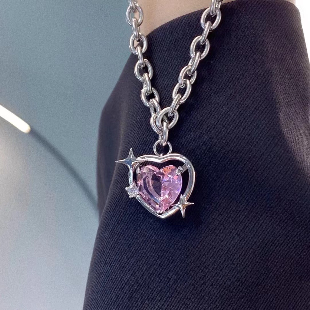 Kalung Choker Rantai Klavikula Hias Liontin Hati Kristal Warna Pink Untuk Wanita