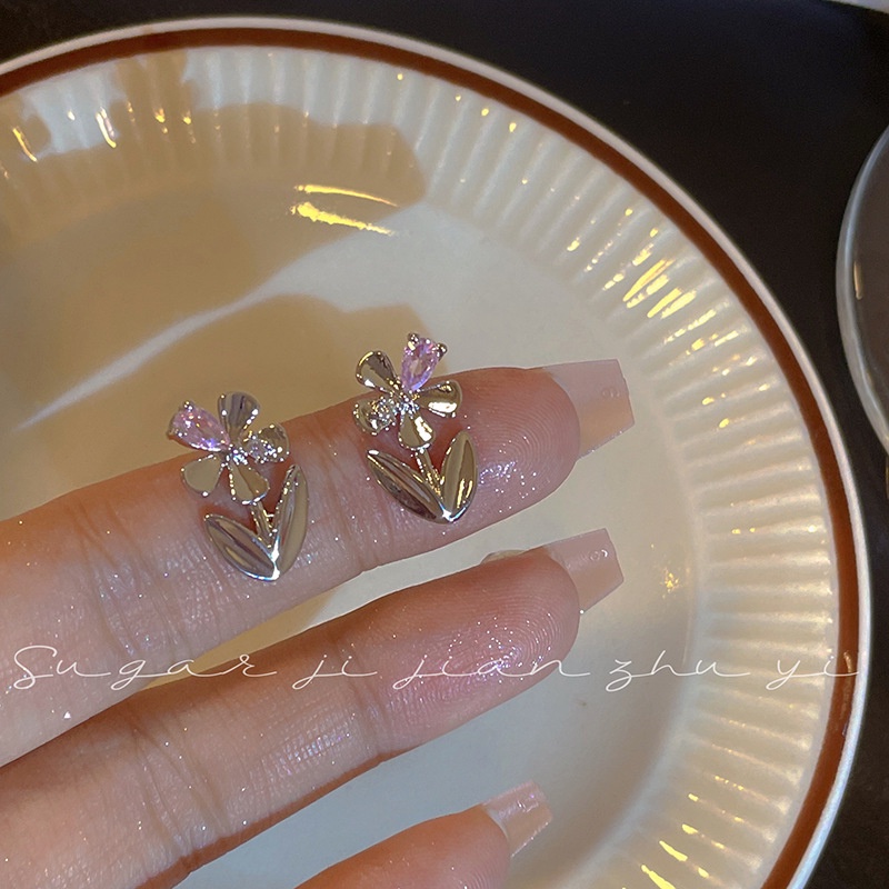 Anting Tusuk Gantung Bahan Alloy Desain Kupukupu Hias Zirconmutiara Imitasi Untuk Wanita