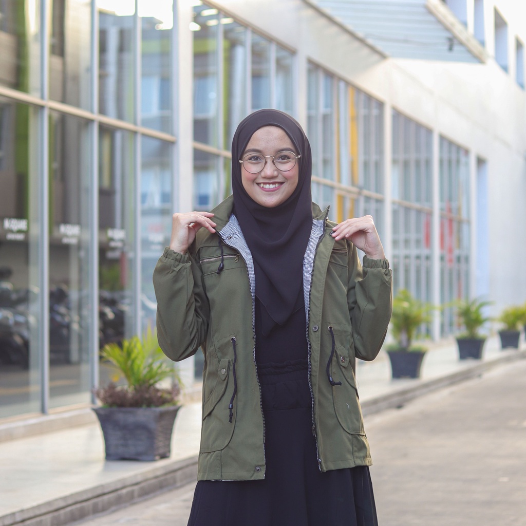 Jaket Wanita Parka Hijra Bahan Kanvas TR Premium Ukuran L XL Hoodie Bisa Dilepas Terlaris