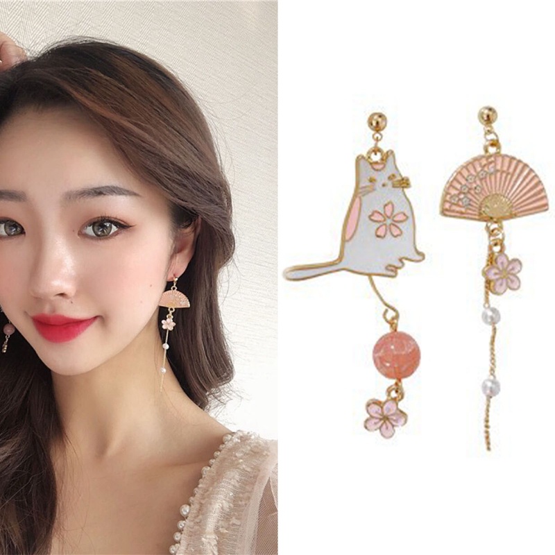 Fancyqube Anting Tusuk Gantung Wanita Desain Bulan Bintang Kucing Kelinci Balon Asimetris Gaya Korea